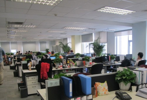 賽侖特取得擺動機構及卷簾升降機，提高卷簾升降機運行穩定性:升降機升降機